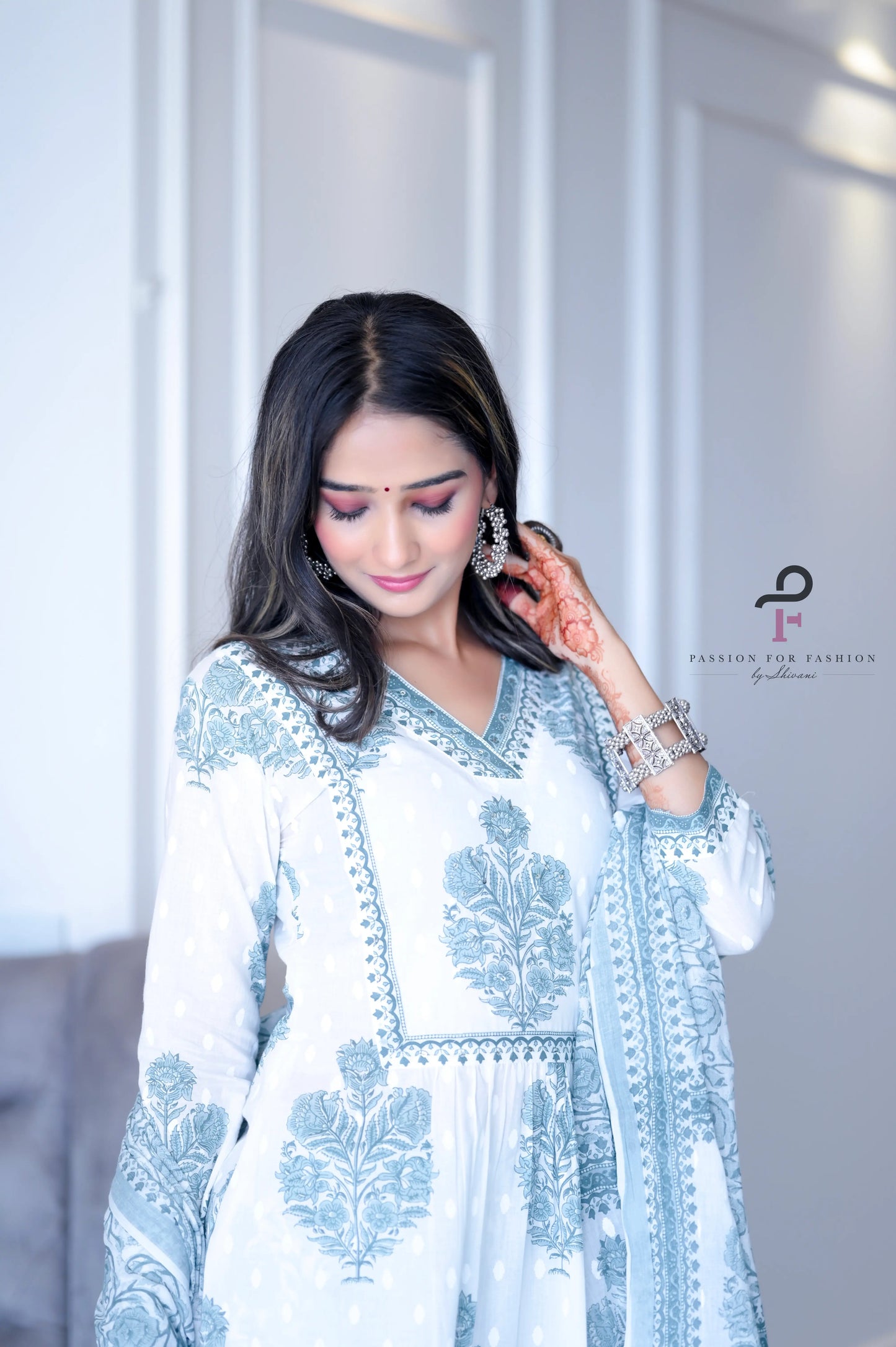 Dreamy Block Meher Embroidered Suit Set - Passion for Fashion by Shivani