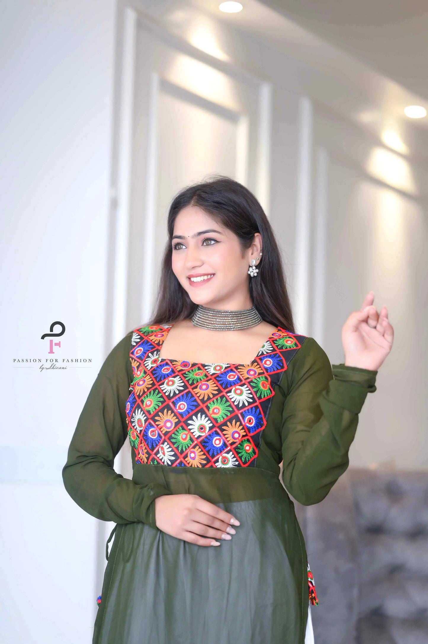 Avery Green Gulnaz Embroidered Kurta