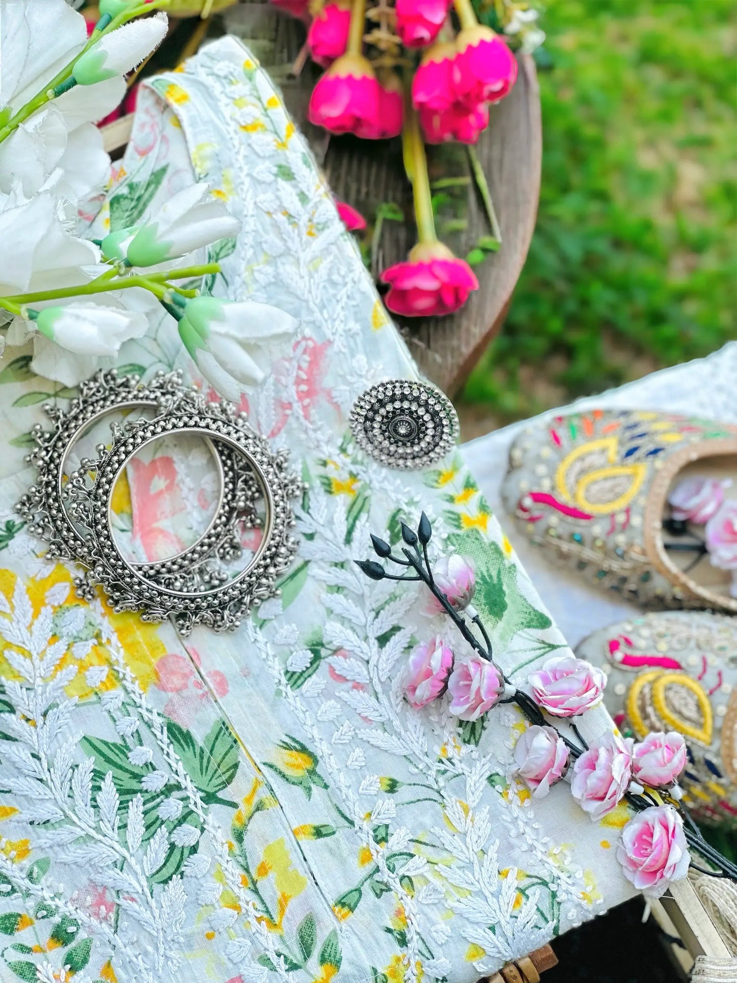 Whimsical Whitish Yellow Rangrez Mul Kurta