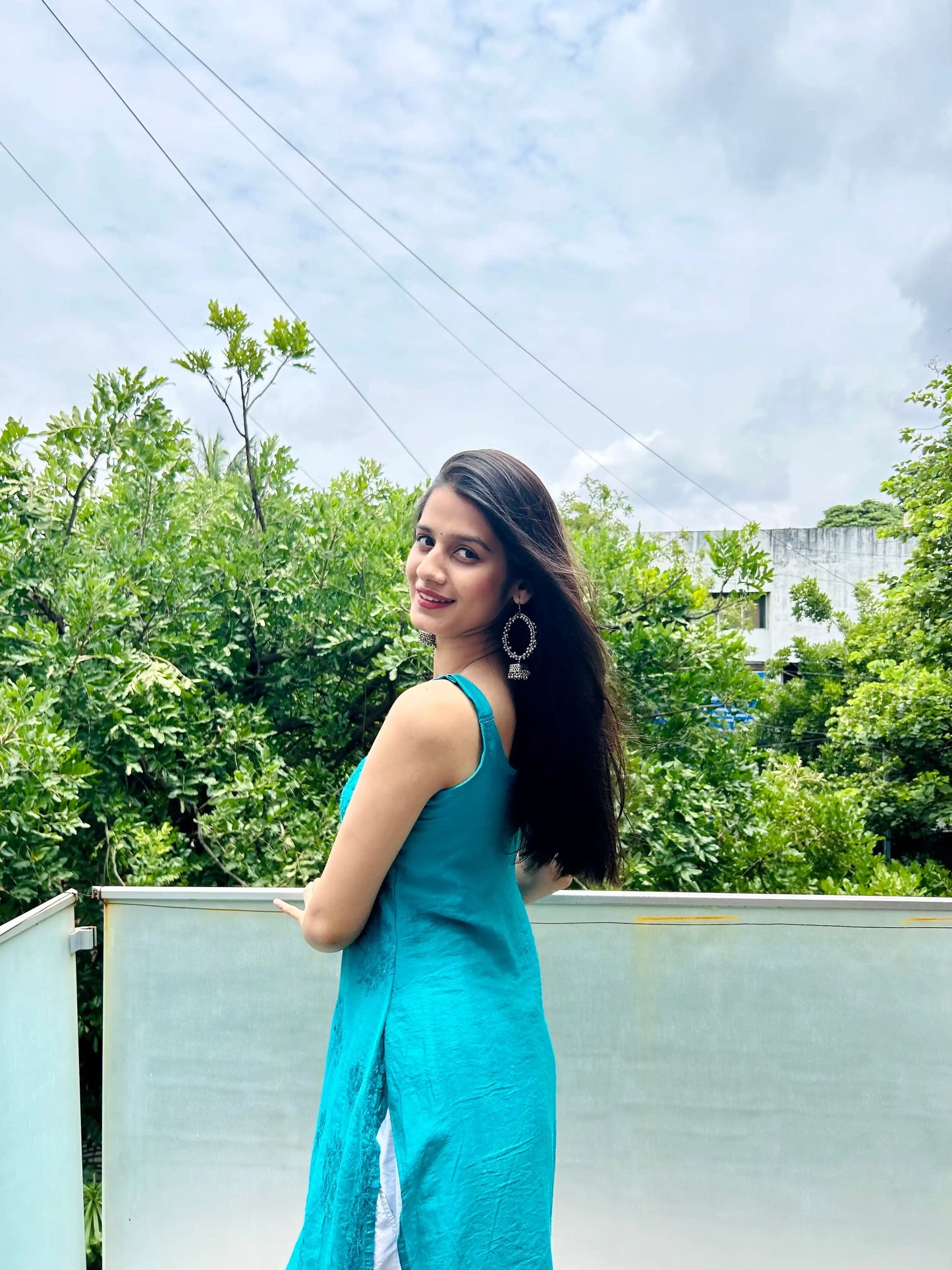 Mahima’s Turquiose Hoor Chikankari Slit Kurta