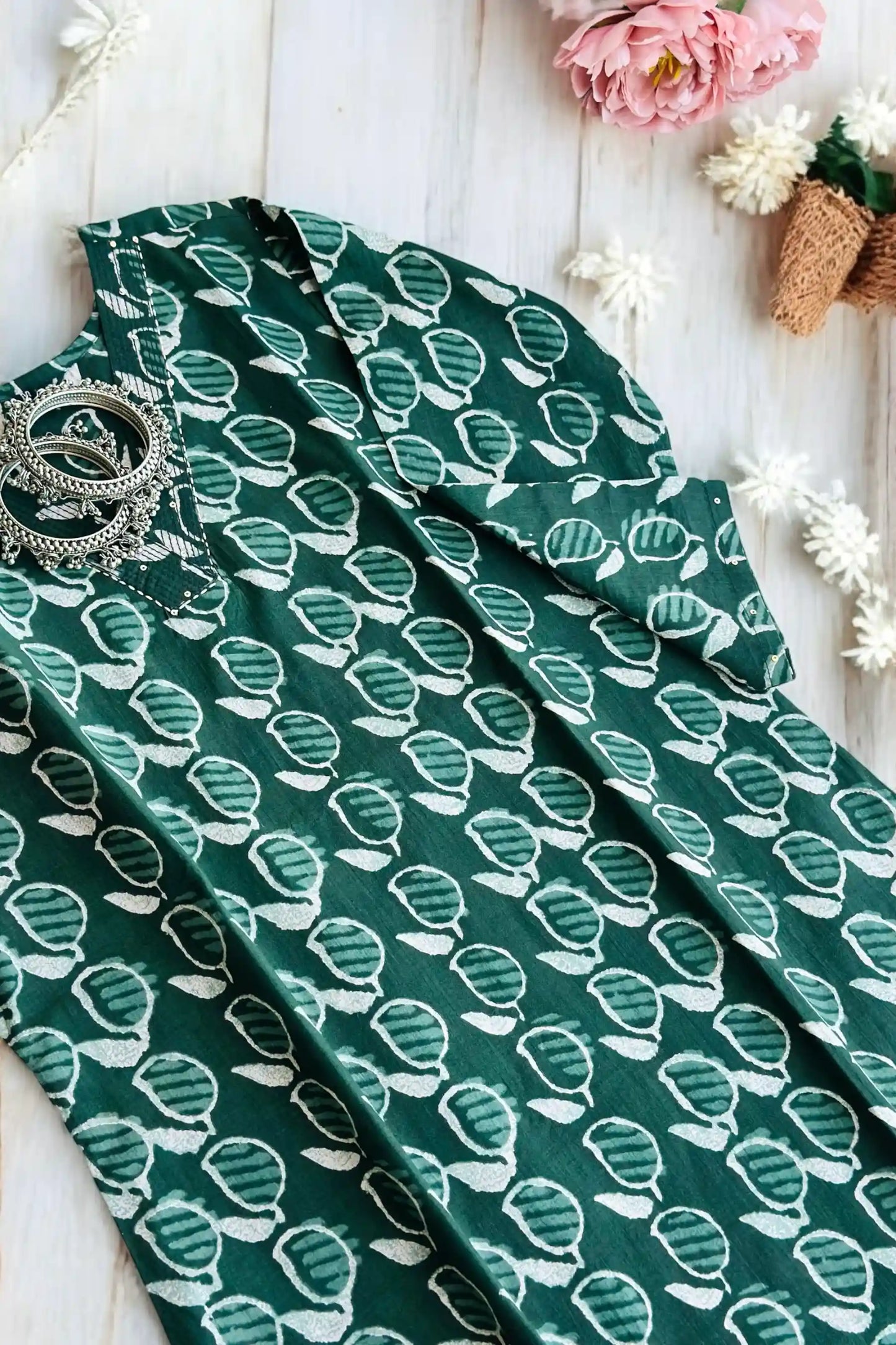Batique Green Mul Budget Kurta