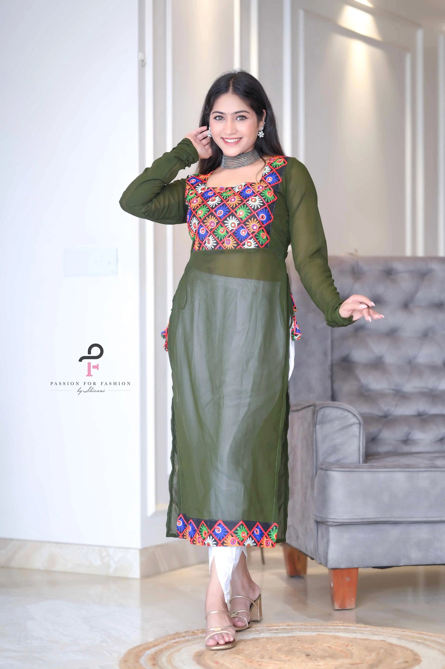 Avery Green Gulnaz Embroidered Kurta