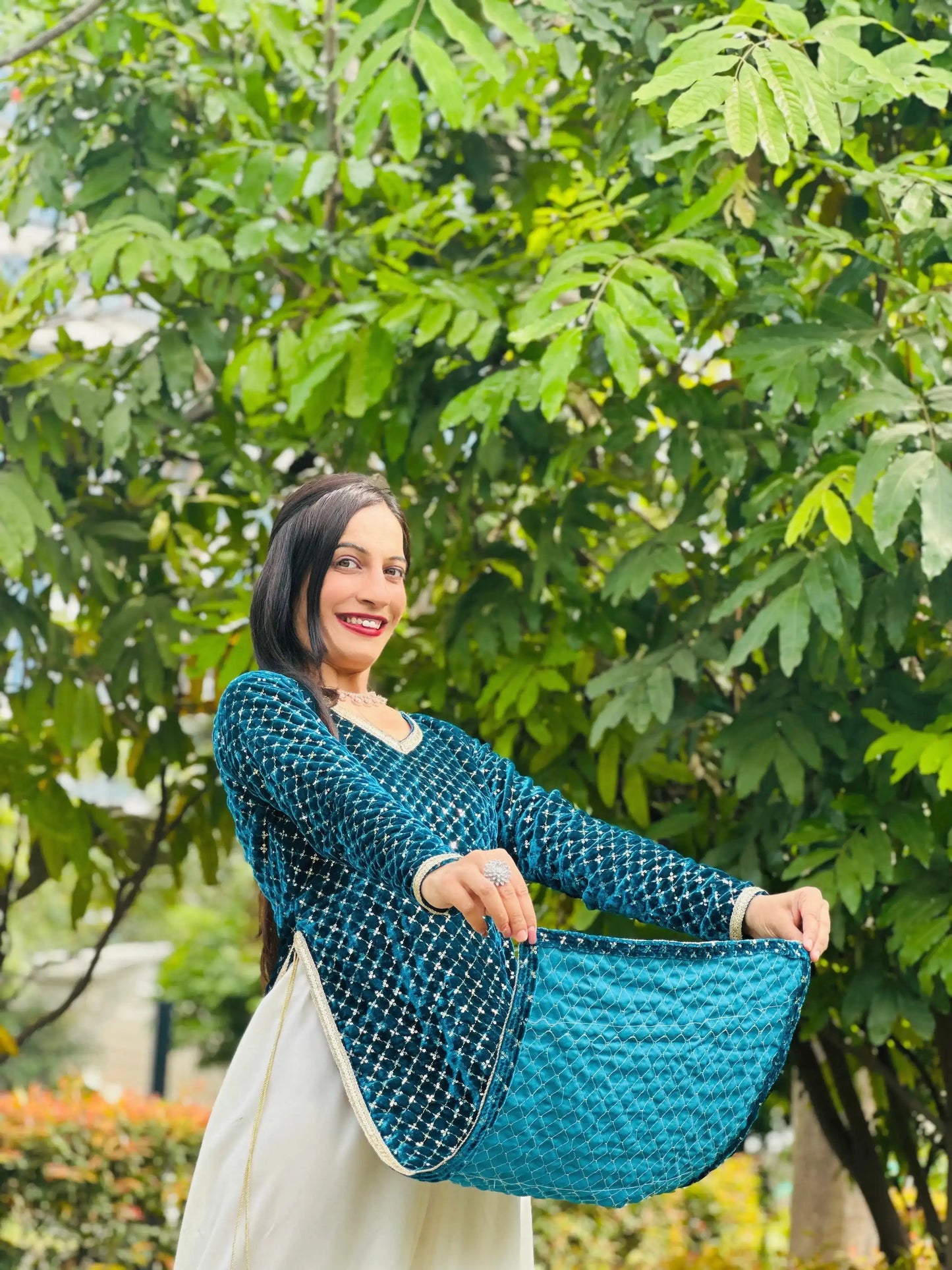Fine Turquiose Velvet Gulnaz Kurta