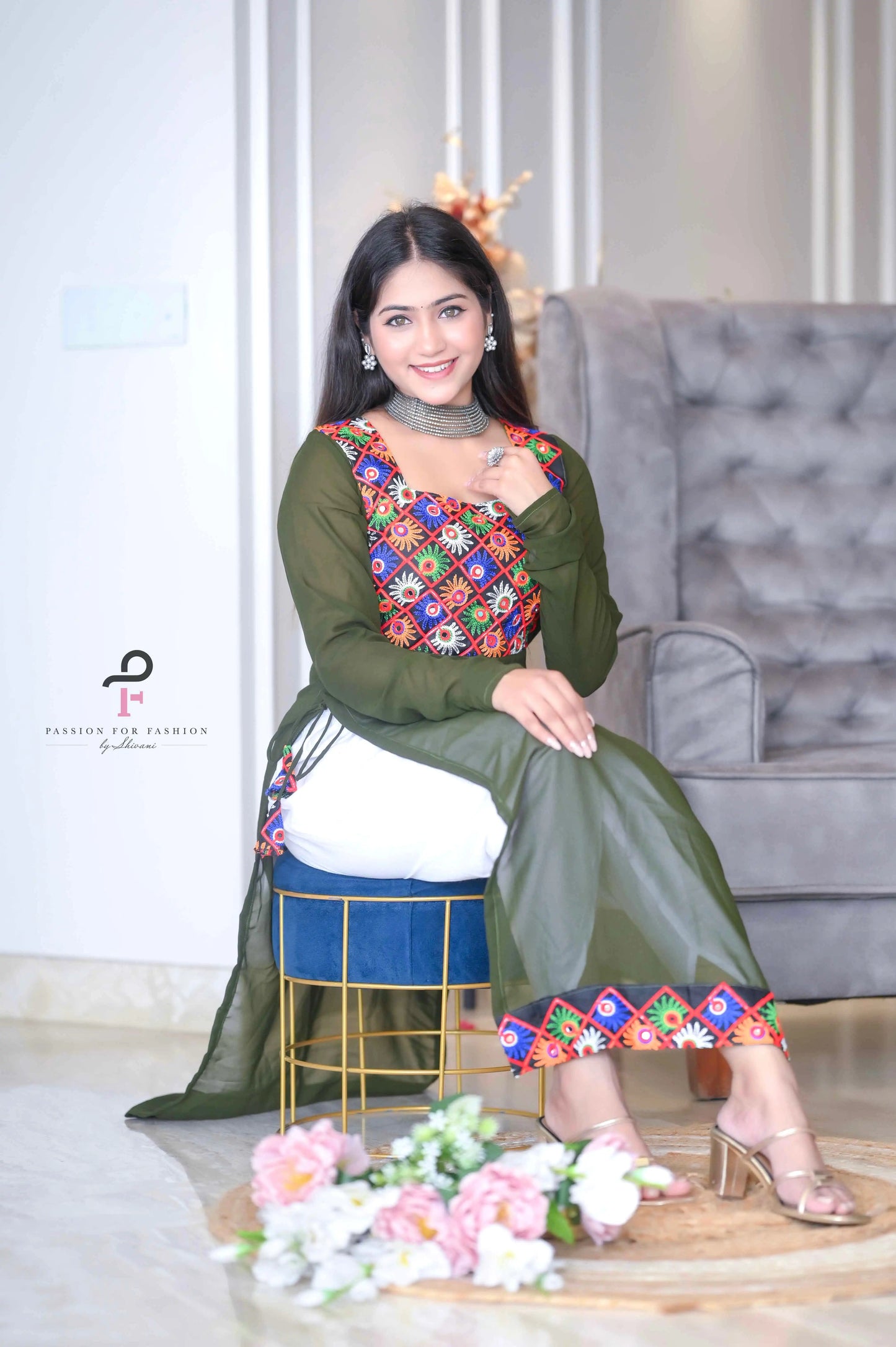 Avery Green Gulnaz Embroidered Kurta