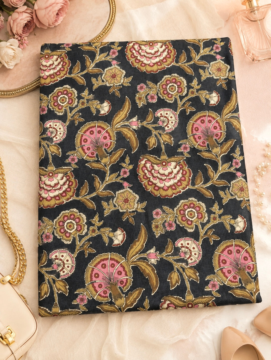 Vintage Floral Kalamkari Print Cotton Fabric Cut