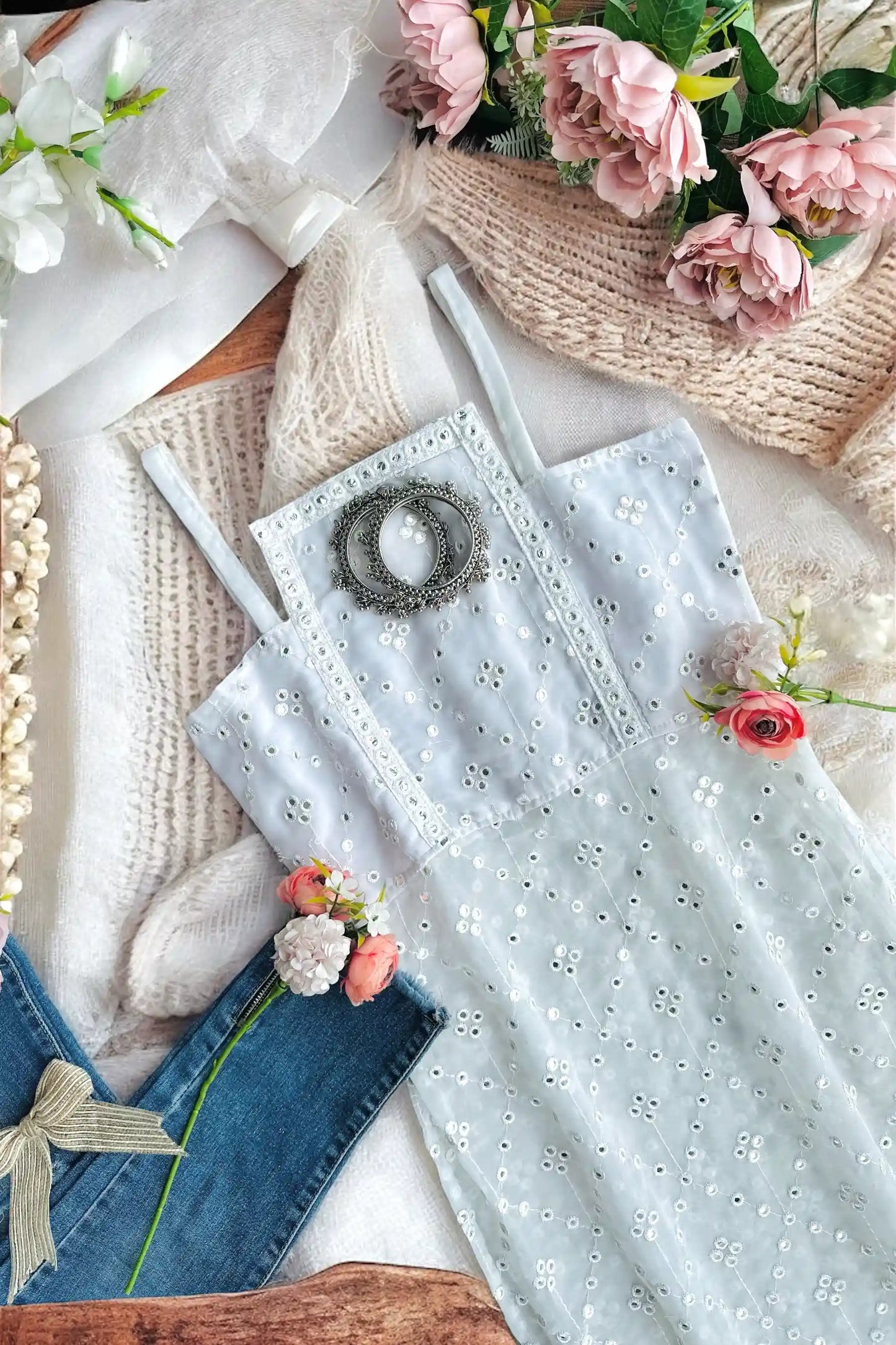 Cross White Mirror Gulnaz Kurta