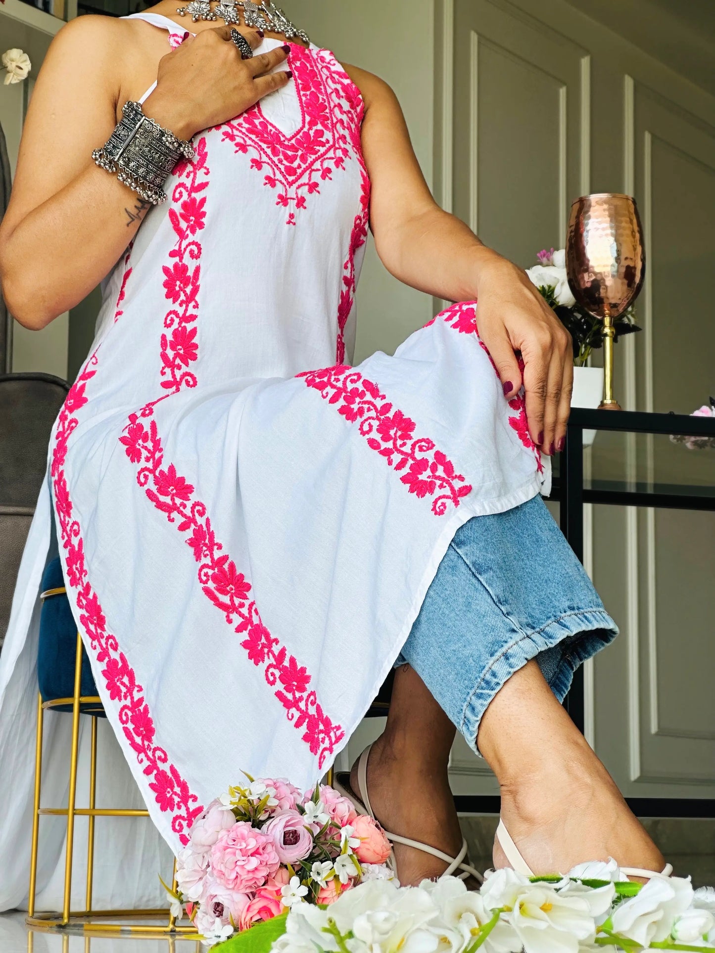 Whimsical White Aliya Noor Slit Kurta