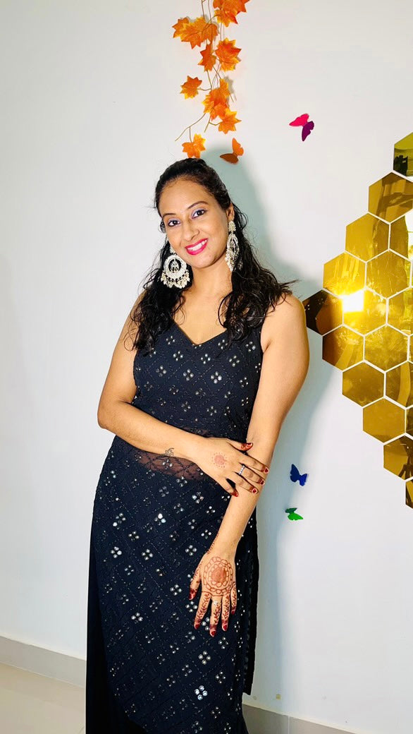 Urvashi’s Twilight Black Gulnaz Kurta