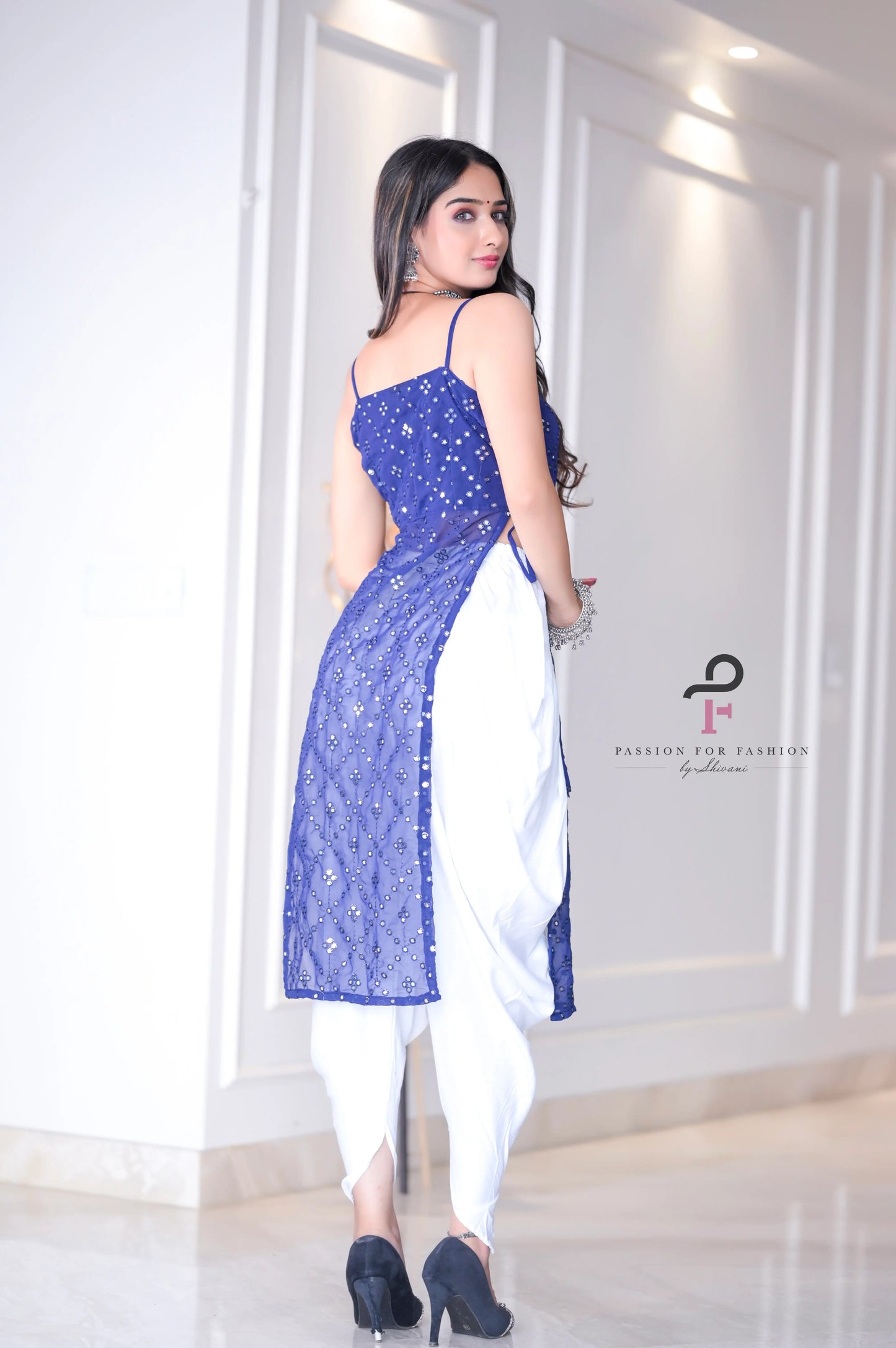 Rosebloom Blue Dori Gulnaz Kurta
