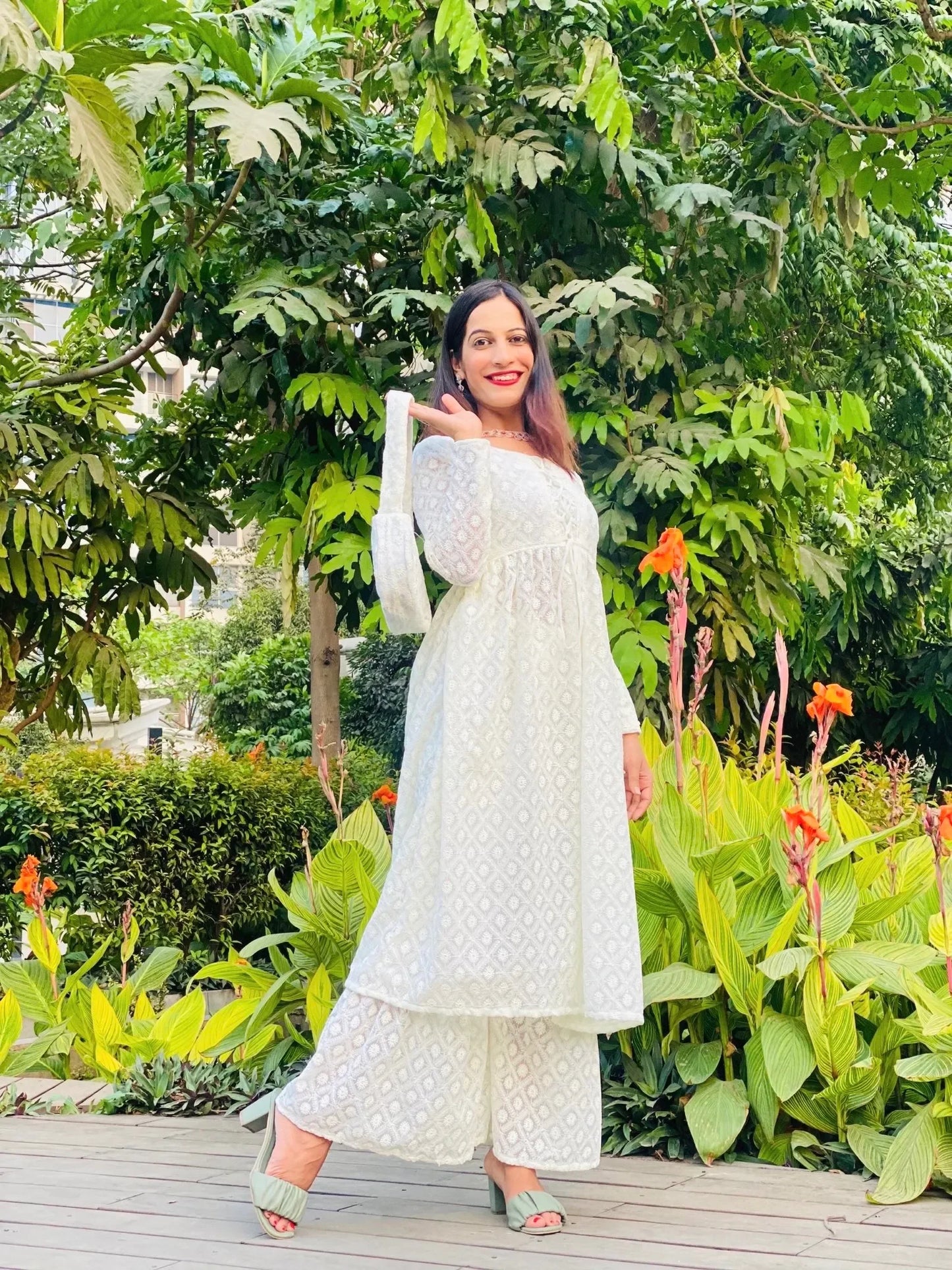 Stereosonic Cream Gulnaz Dori Ensemble - Passion for Fashion by Shivani