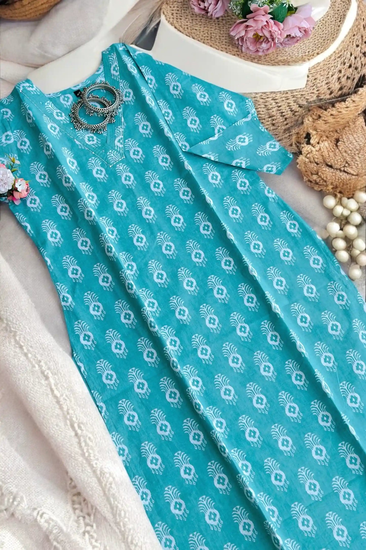 Blush Block Mul Budget Kurta