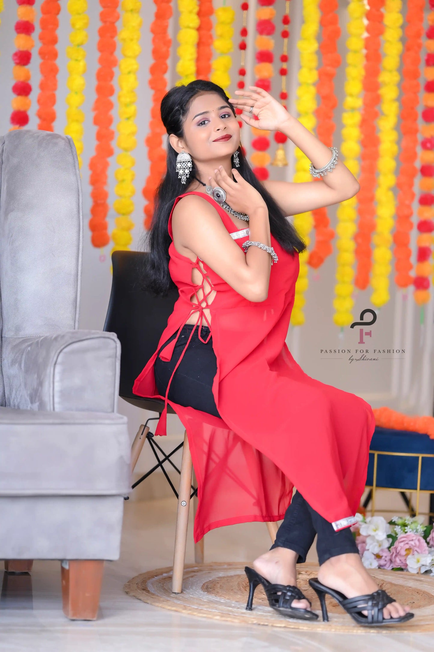 Abony Red Dori Gulnaz Kurta
