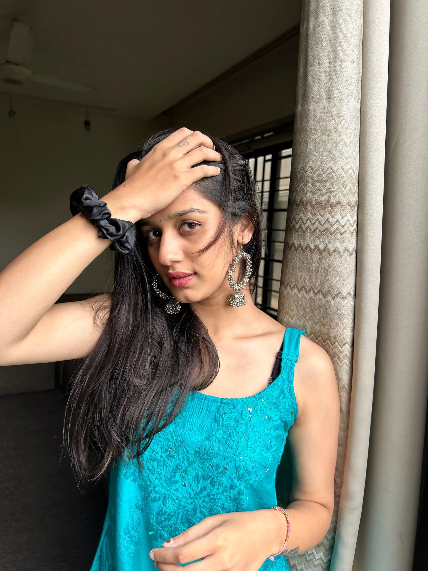 Mahima’s Turquiose Hoor Chikankari Slit Kurta