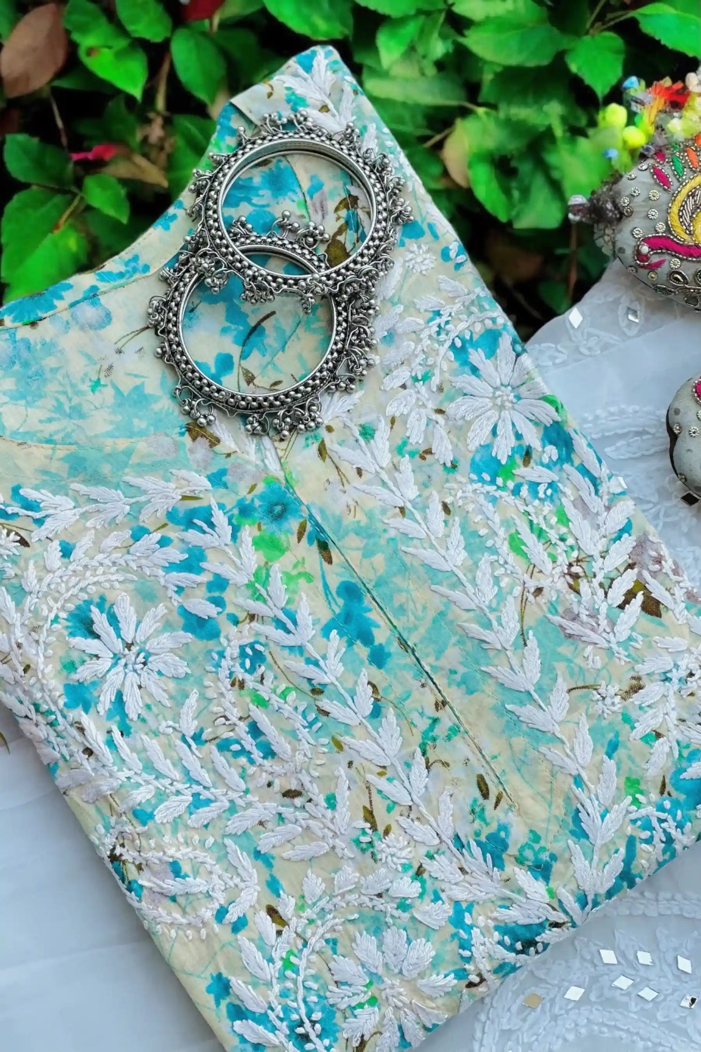 Shaded Green Fanah Mul Chikankari