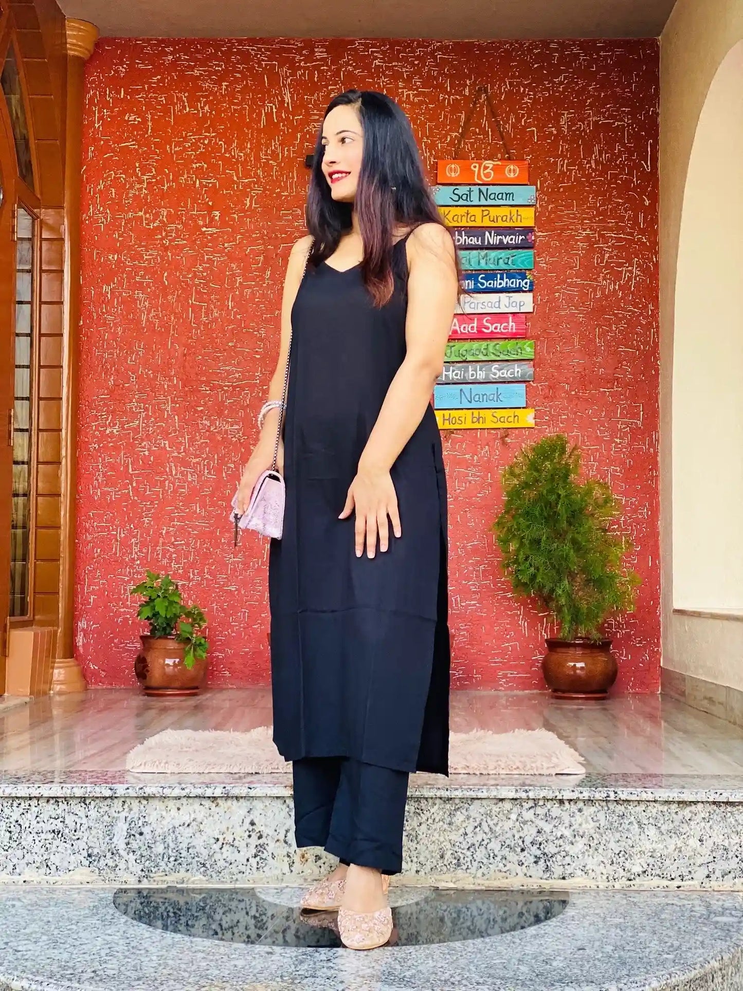 Classic Soft Black Cord Set