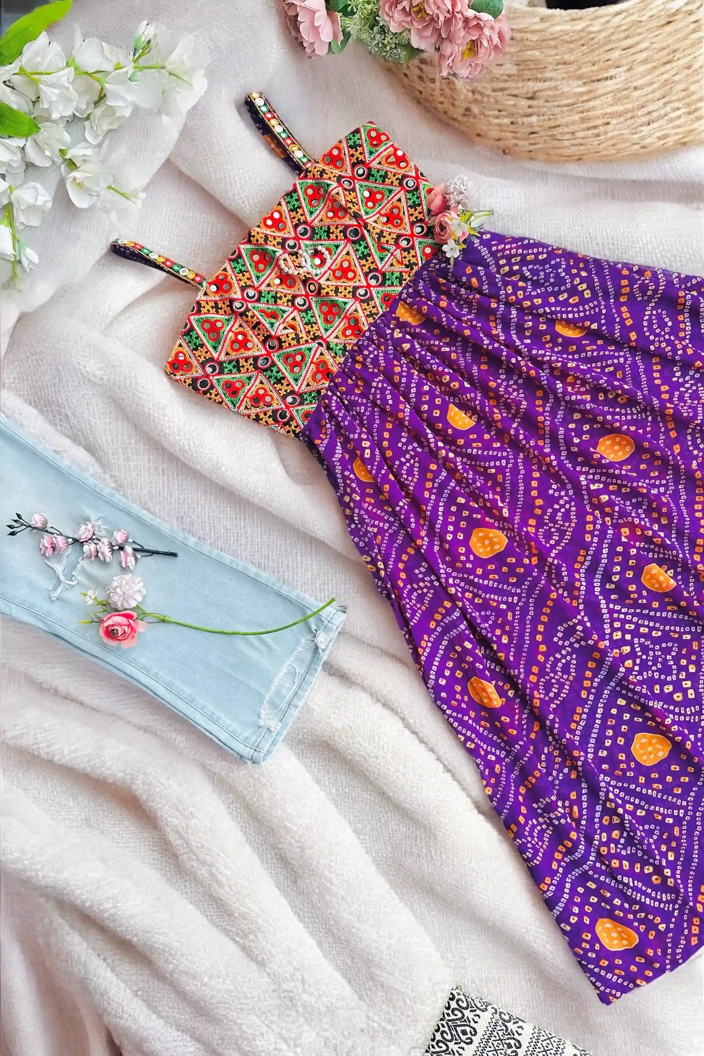 Blossom Bandhej Gulnaz Embroidered Kurta
