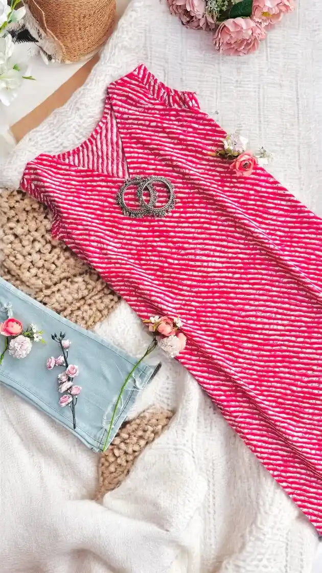 Ruby Bloom Lehriya Kurta