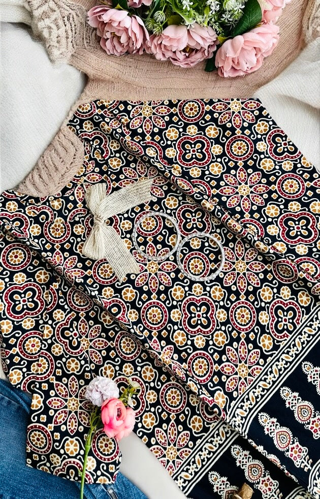 Black Sanganeri Short Kurta