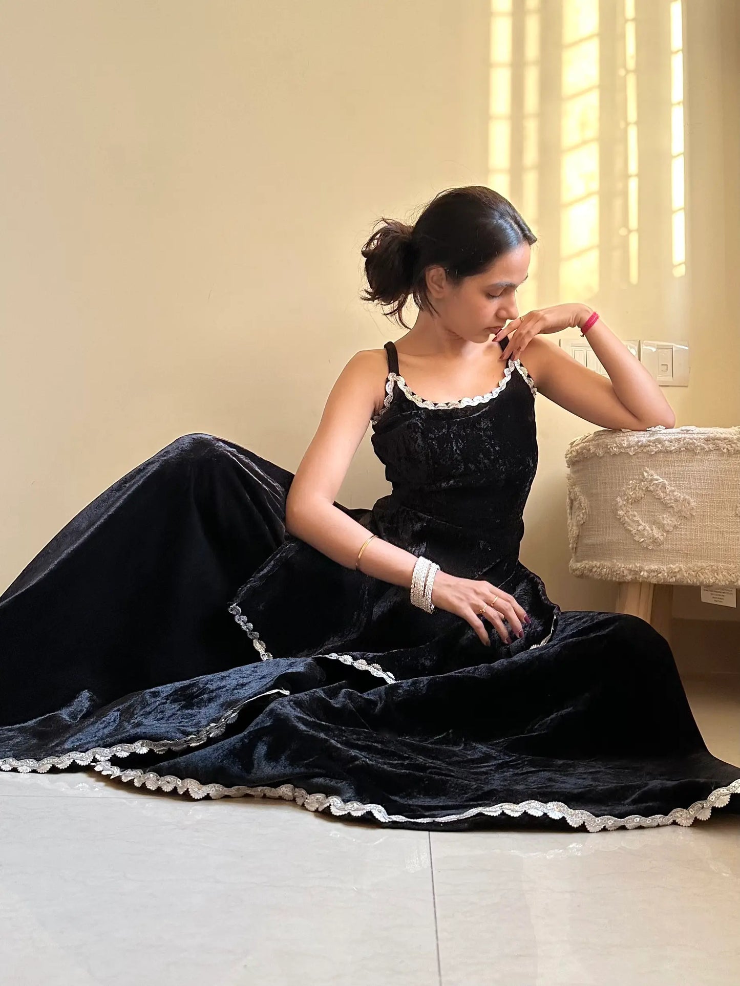 Hiya's Daisy Black Gulnaz Ensemble
