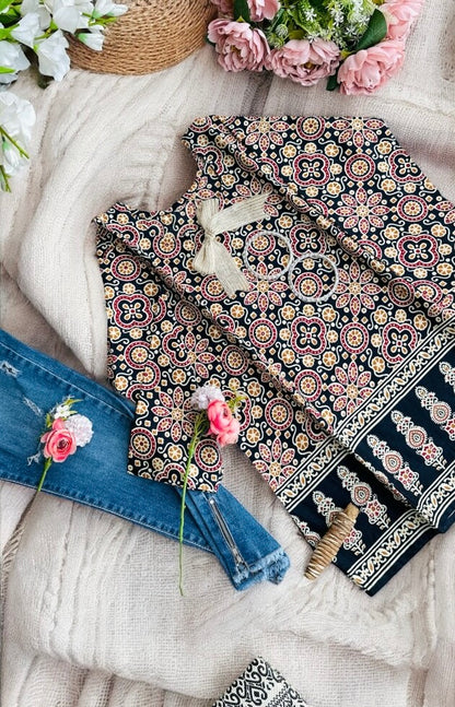 Black Sanganeri Short Kurta