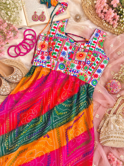 Rangreza Bandhej Back Tie Kurti