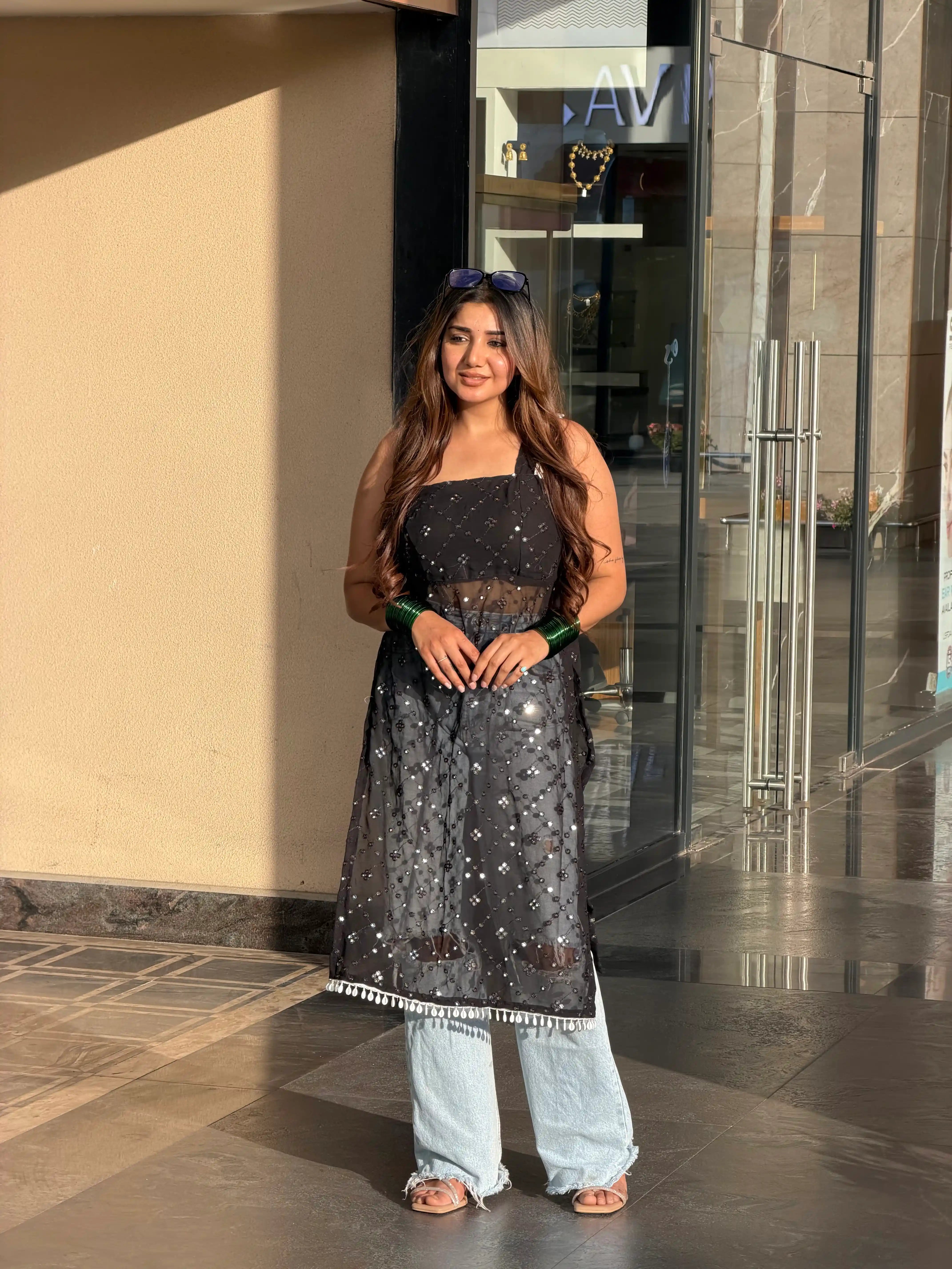 Muskan’s Mirror Embroidered Gulnaz Kurta