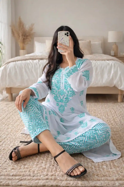 Mahima’s Meher Mulmul Chikankari Set