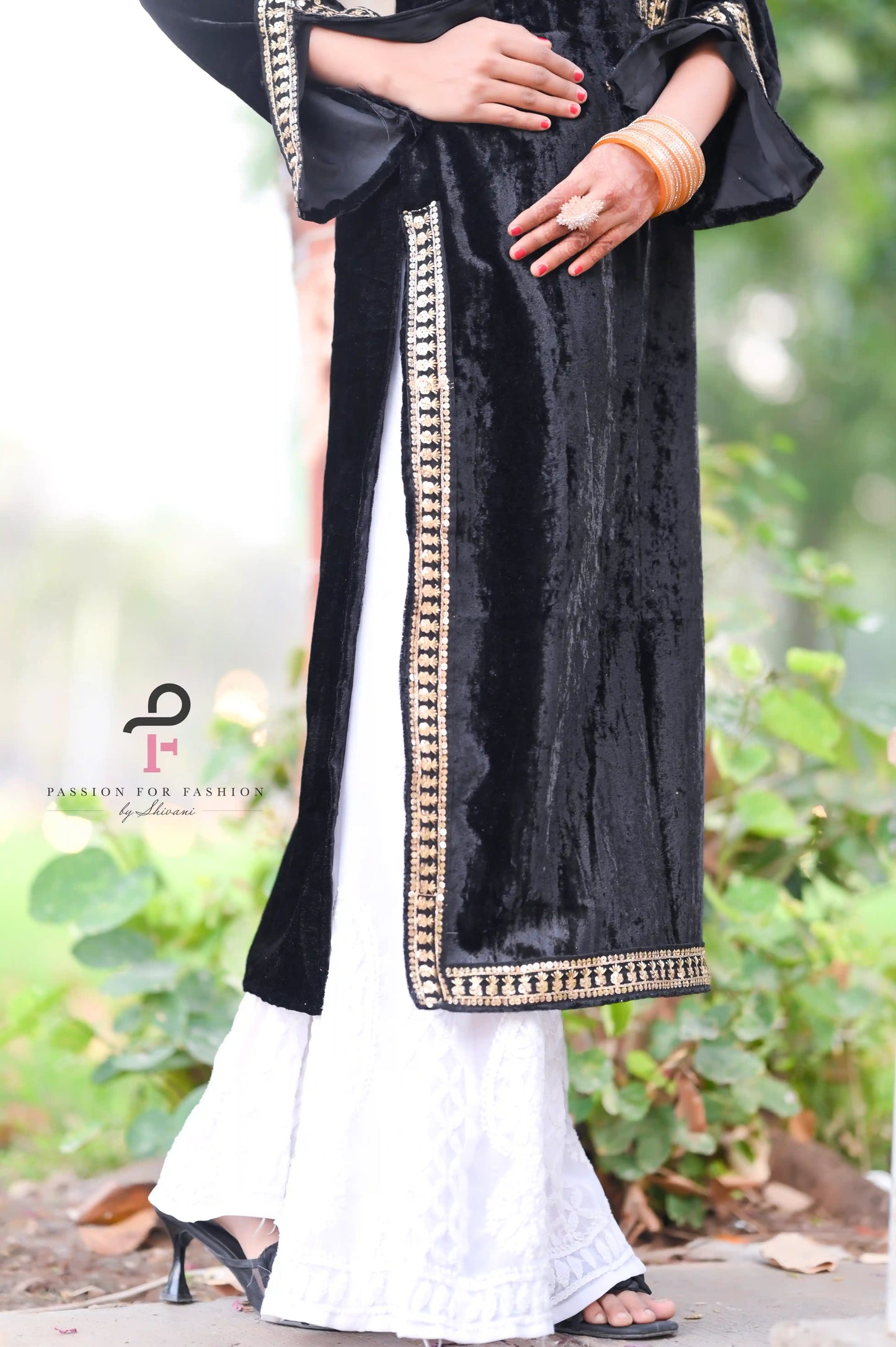 Rose Black Velvet Gulnaz Kurta