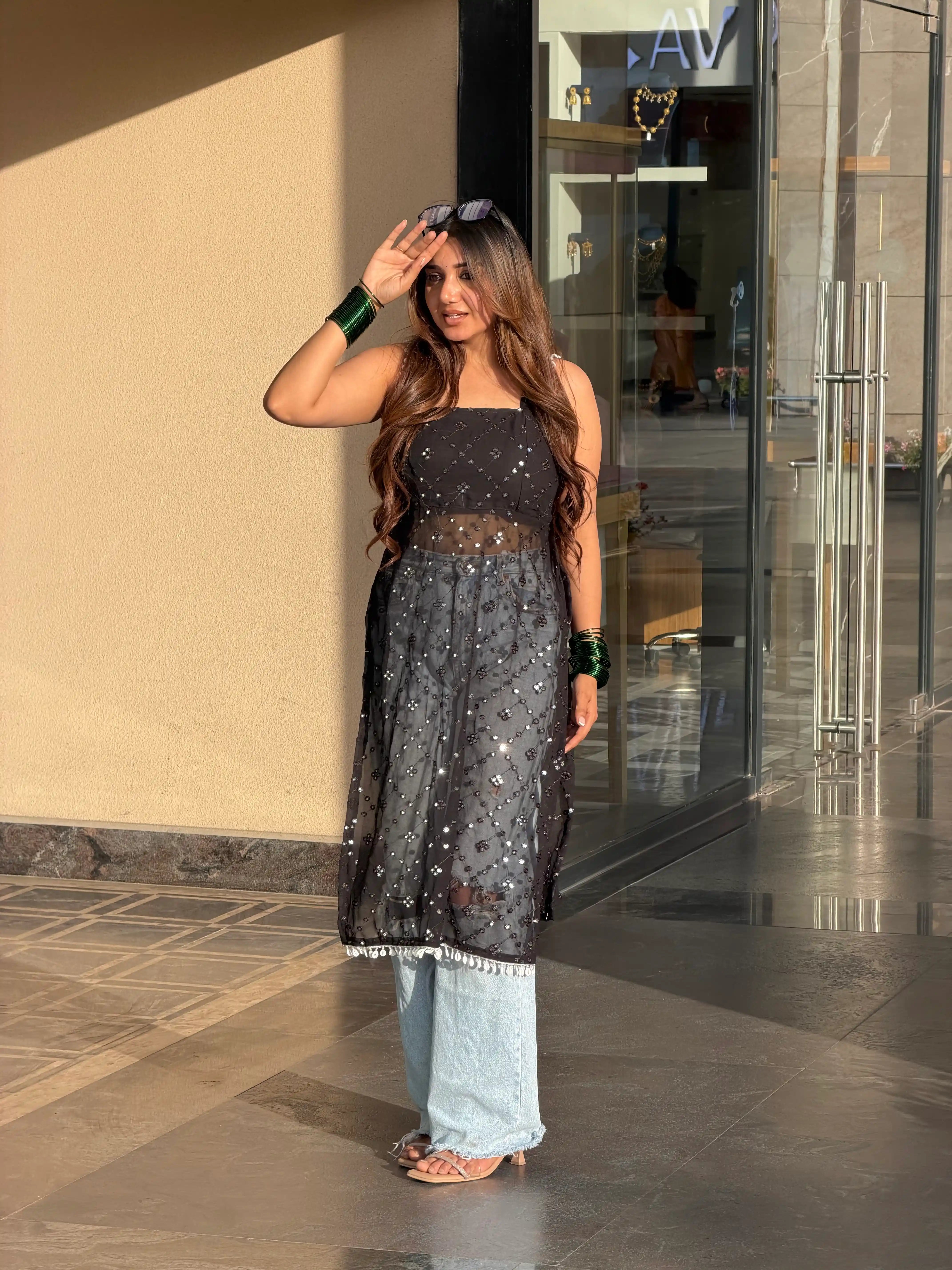 Muskan’s Mirror Embroidered Gulnaz Kurta