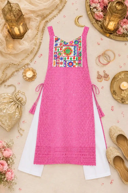 Daisy Peach Sequence Gulnaz Kurta