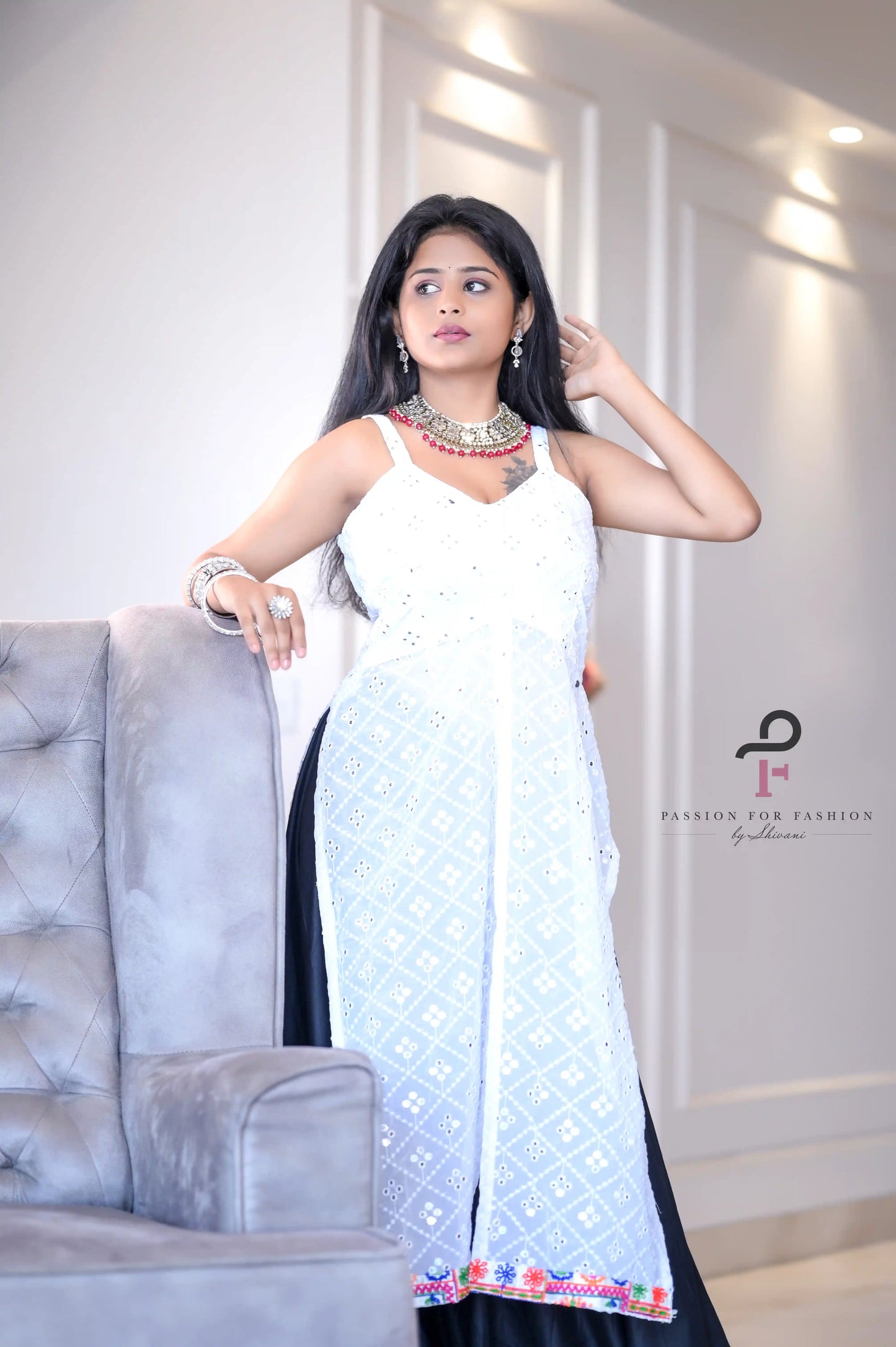 Dreamy White Embroidered Gulnaz Kurta