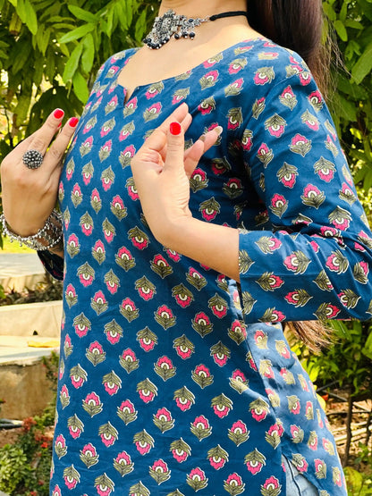Gulabi Blue Hand Printed Kurta