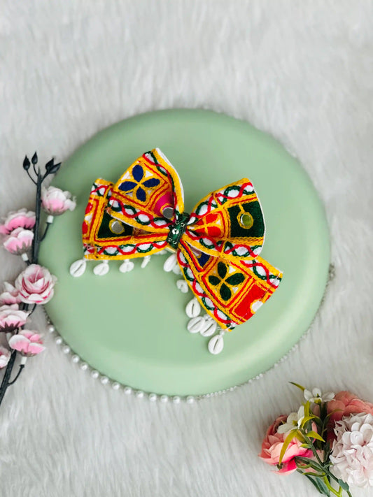 Mustard Block Bow Clip