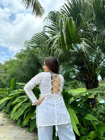White Chic Gulnaz Dori Kurta