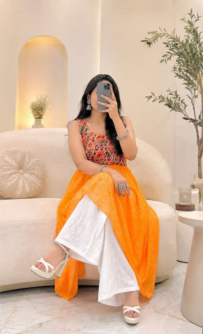 Bloom Bandhni Gamti Gulnaz Kurta