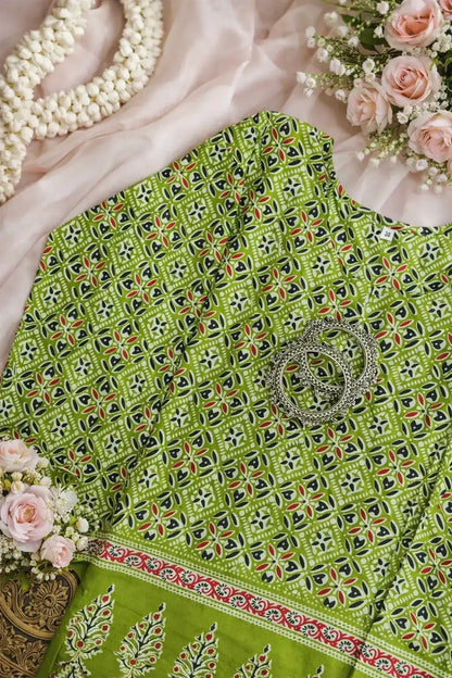 Green Handprinted Short Kurta
