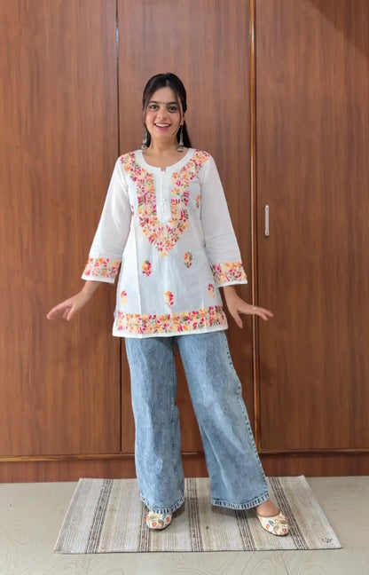 White Floral Chikan Embroidered Kurta