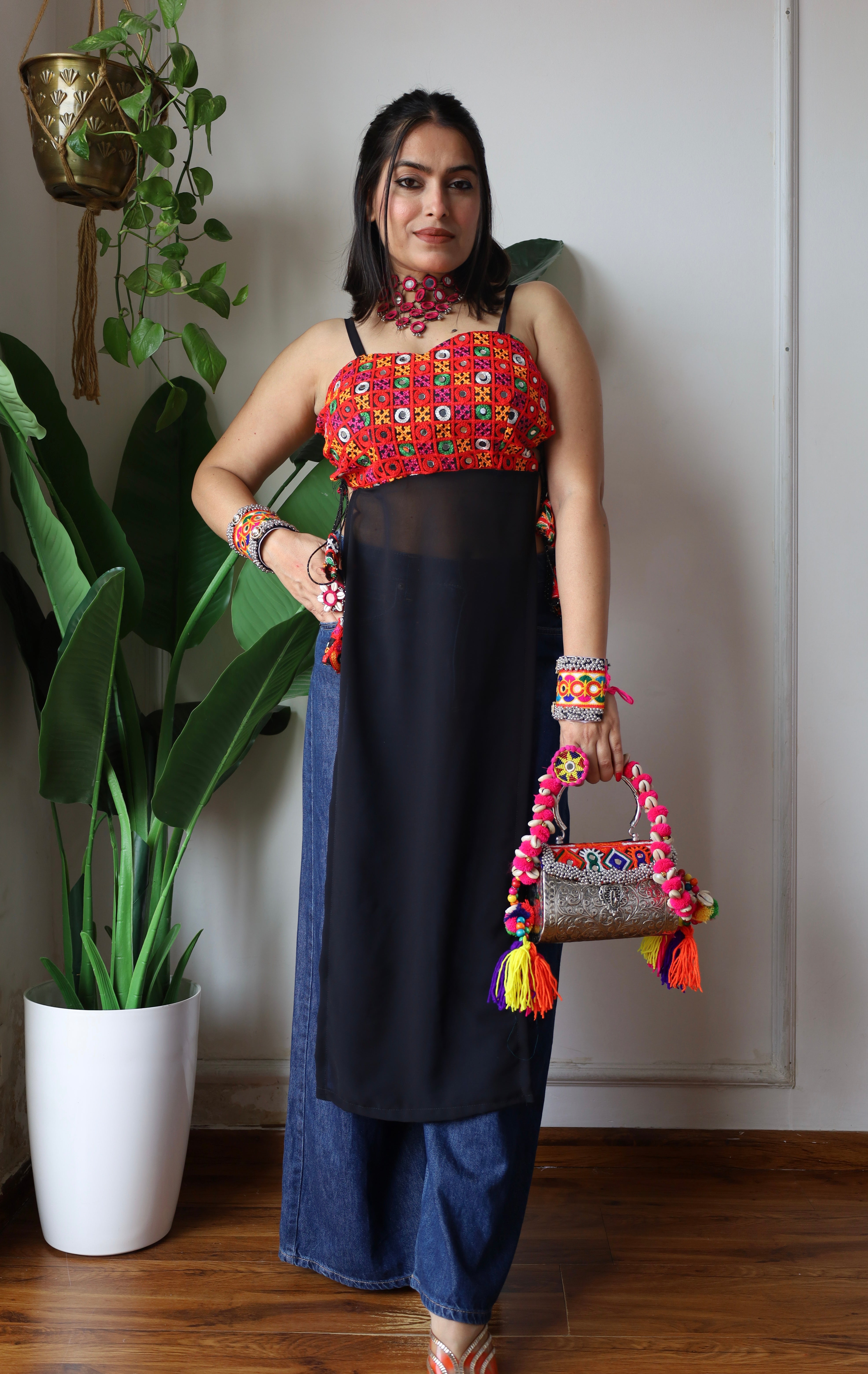 Black Multi Gamti Gulnaz Kurta