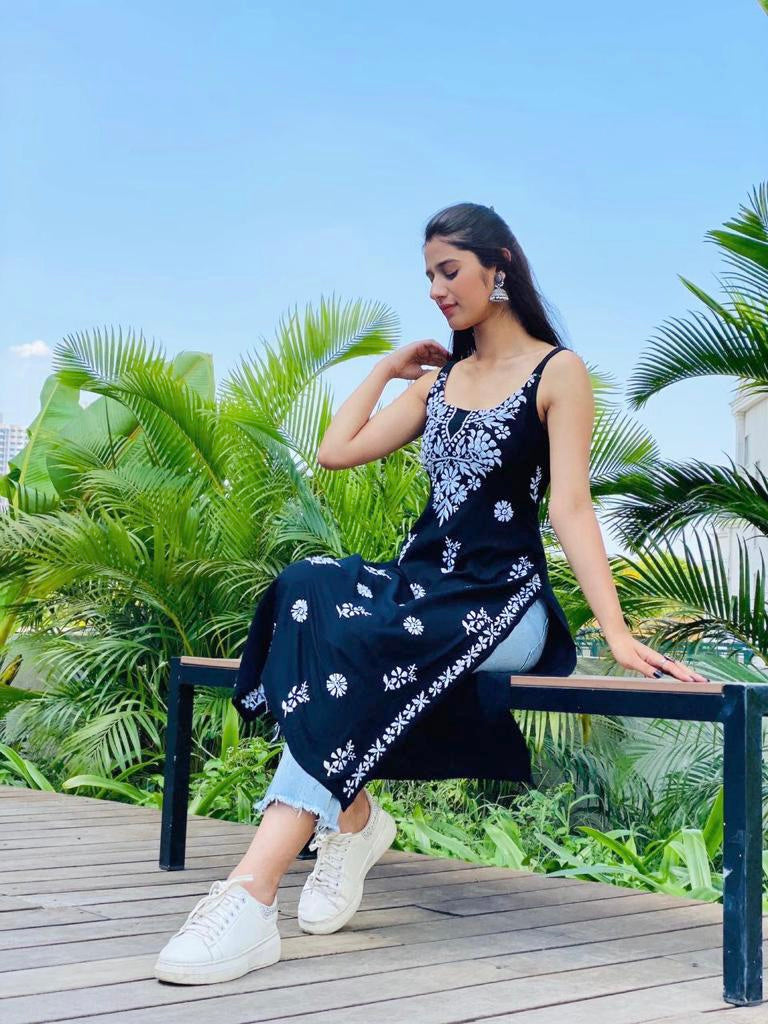 Mahima's Black Aliya Noor Slit Kurta