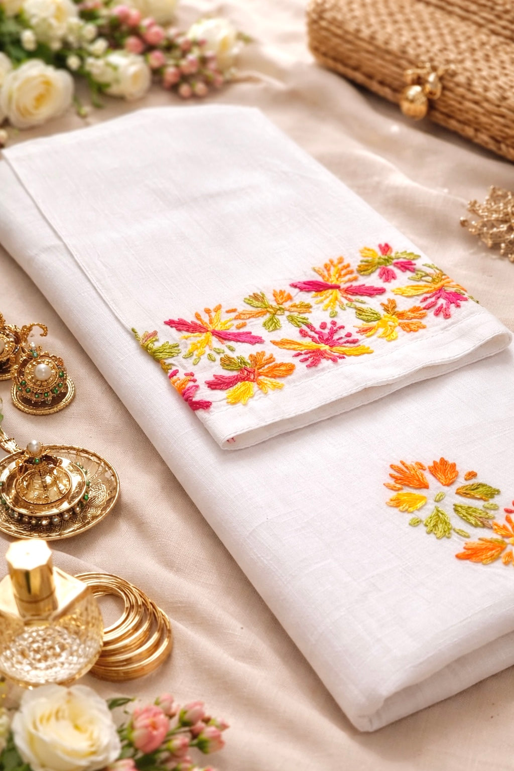 White Floral Chikan Embroidered Kurta