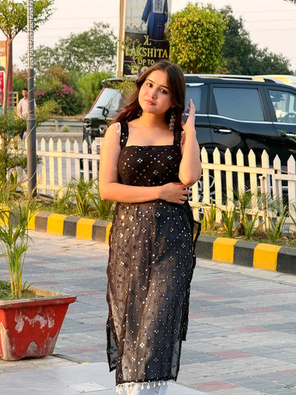 Upasna’s Black Embroidered Gulnaz Kurta