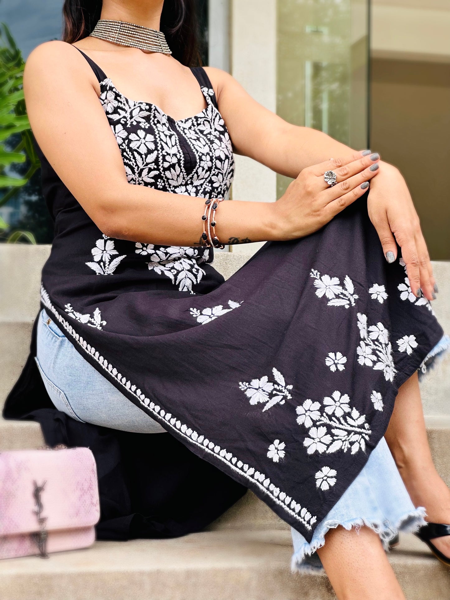 Noor Noir Chikankari Kurta