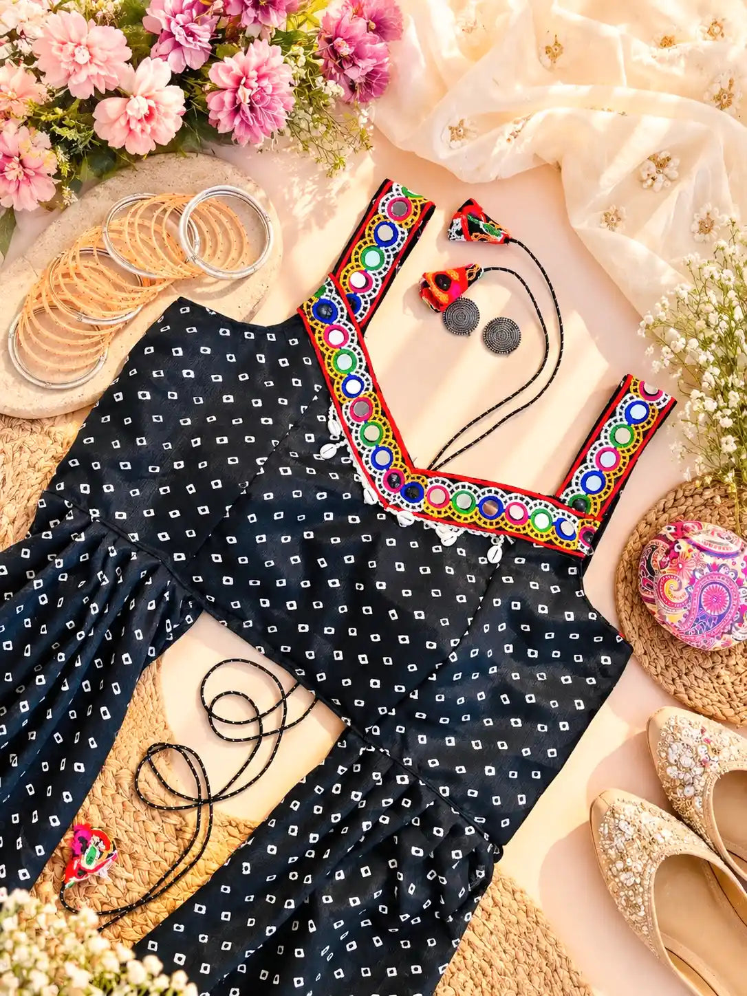 Black Bandhej Gamti Gulnaz Kurta