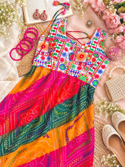Rangreza Bandhej Back Tie Kurti