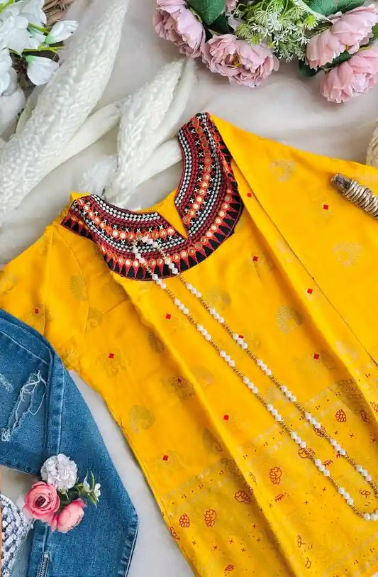 Gamti Yellow Elephant Short Kurta