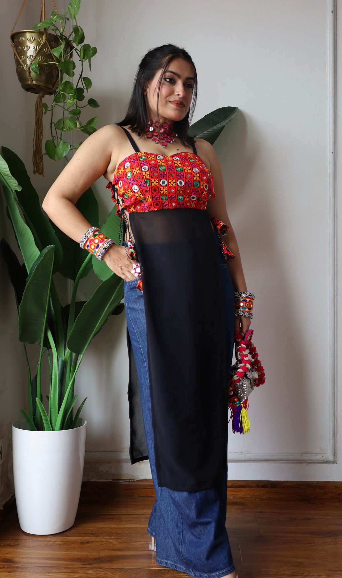 Black Multi Gamti Gulnaz Kurta