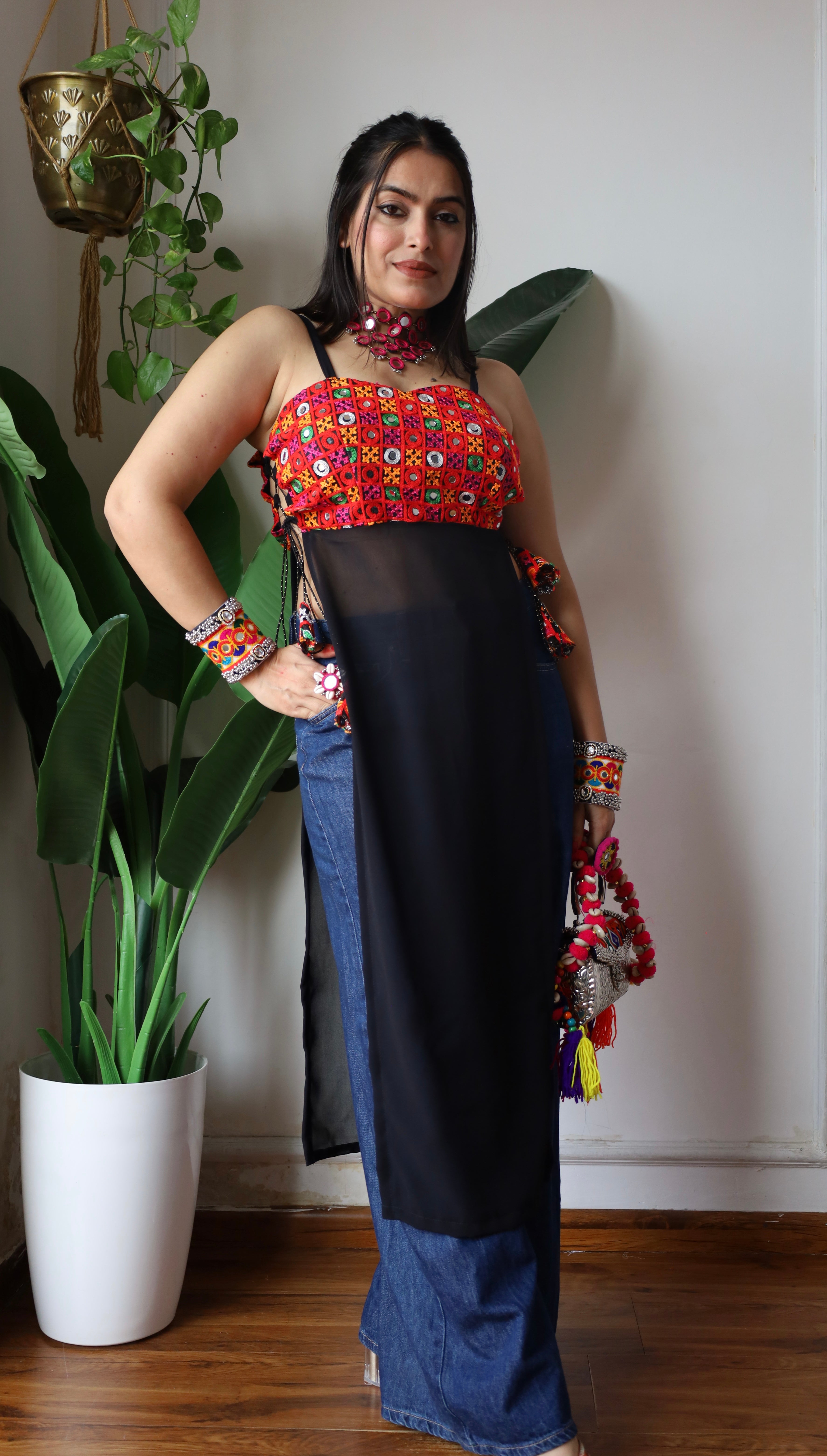 Black Multi Gamti Gulnaz Kurta
