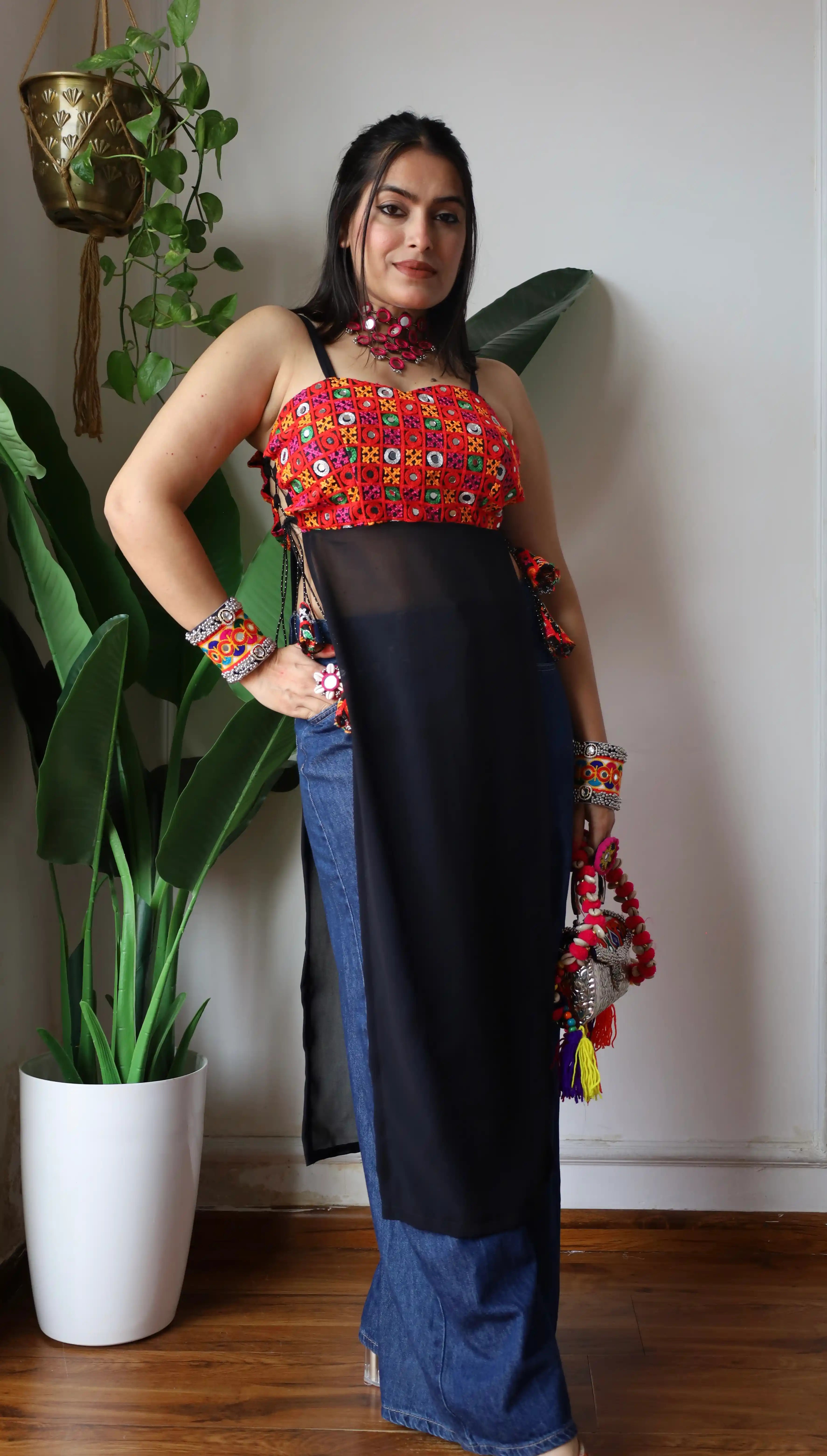 Black Multi Gamti Gulnaz Kurta