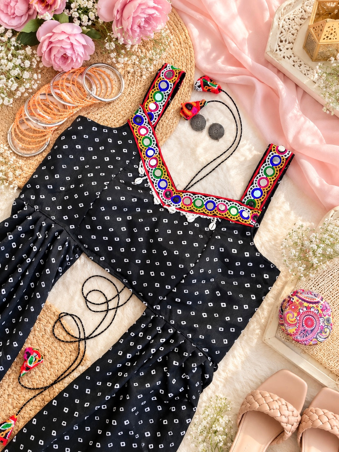 Black Bandhej Gamti Gulnaz Kurta