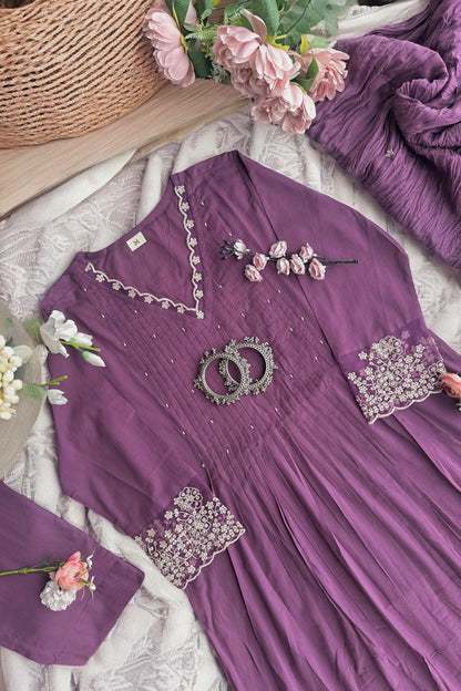 Elegant Purple Embroidered Kurta Set